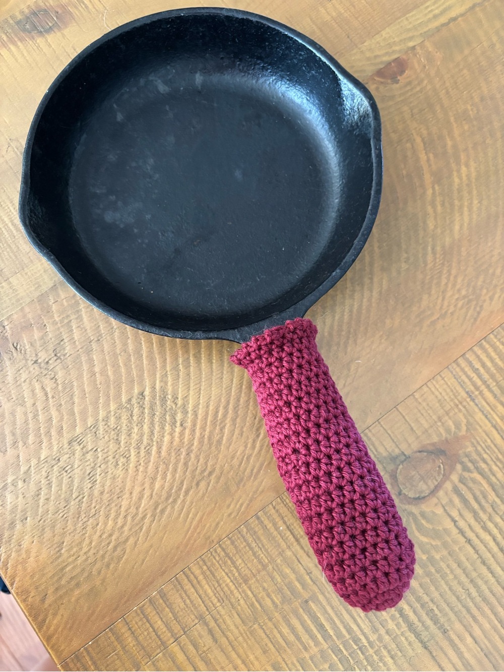 Crocheted Handle Sleeve for Skillet - Maroon Comfort Grip